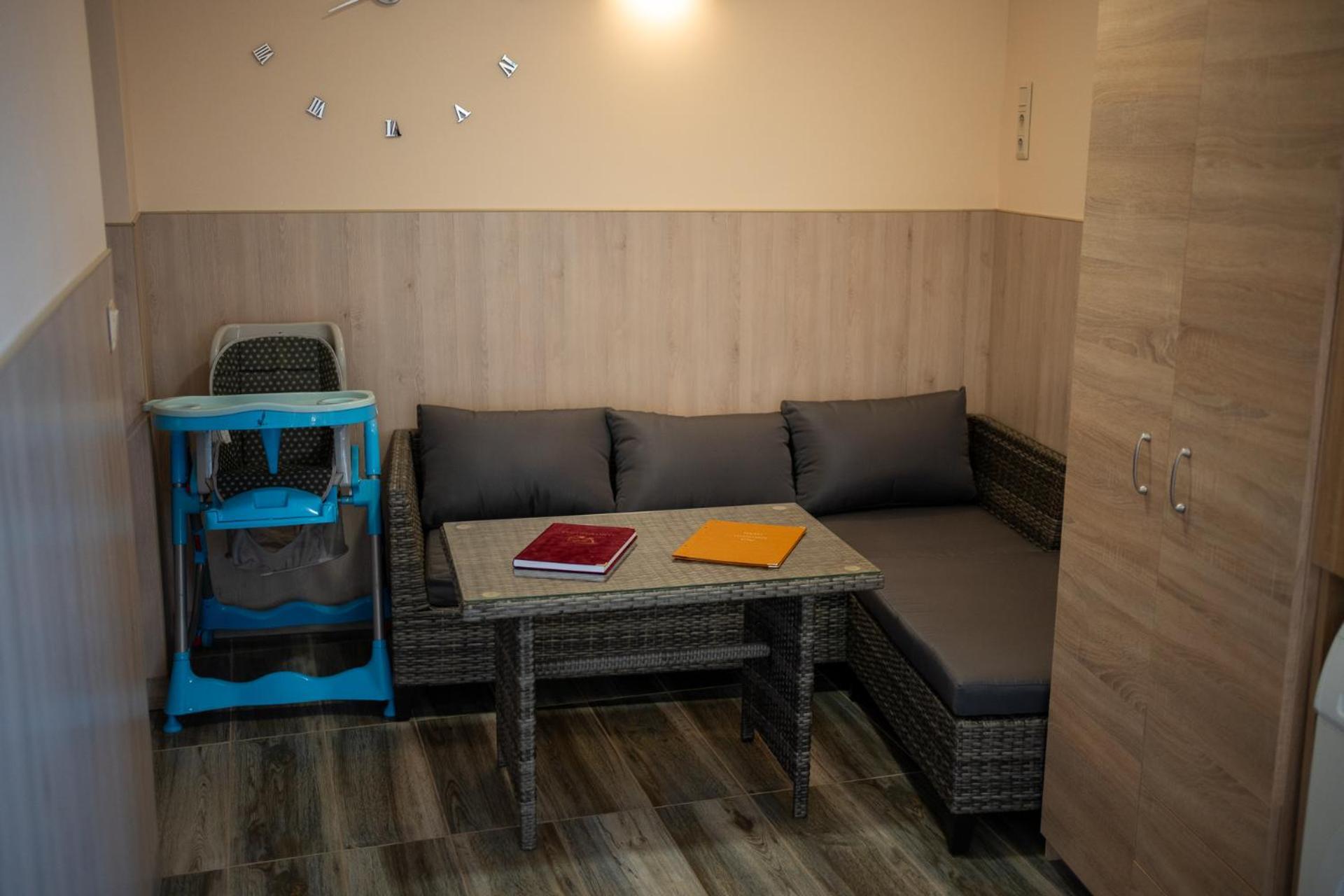 Holiday Apartmanhaz Gyula Εξωτερικό φωτογραφία